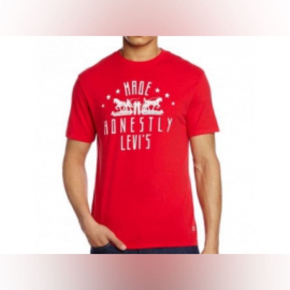 Men's/Unisex Levi’s Red Graphic T-Shirt. Size Men's Medium